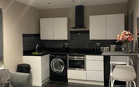 Ali'S Holiday Apartments F2